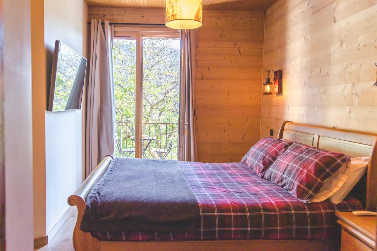 La Masia Del Taulat Chambres D'Hotes Llo Esterno foto