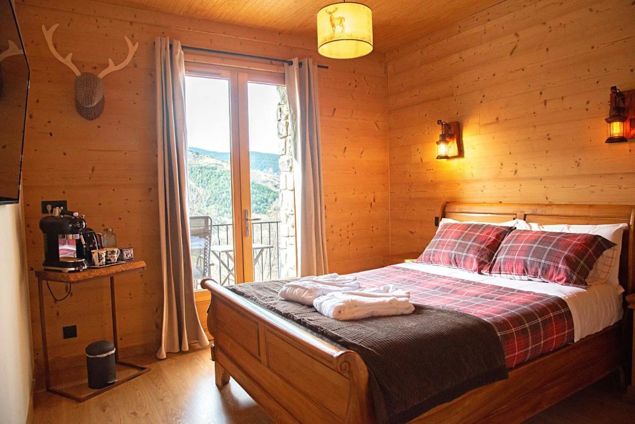 La Masia Del Taulat Chambres D'Hotes Llo Esterno foto