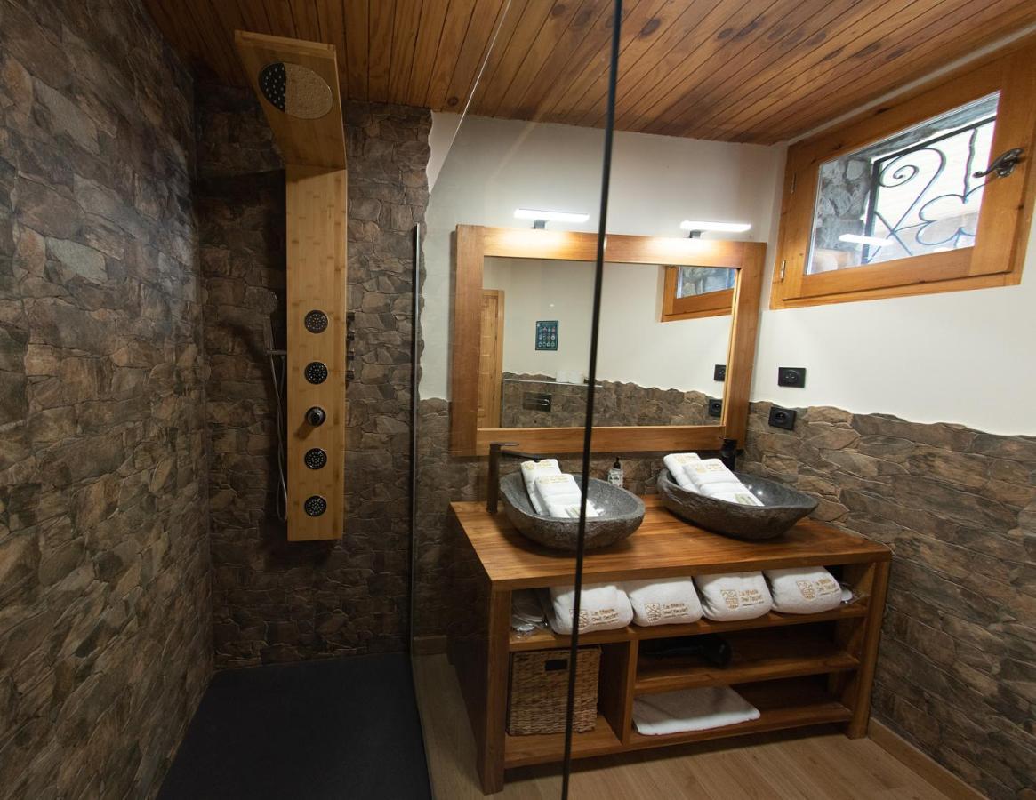 La Masia Del Taulat Chambres D'Hotes Llo Esterno foto